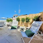 Club By Grupo Compostelana 7 شقة