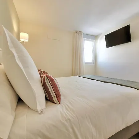 Club By Grupo Compostelana 7 Apartment *